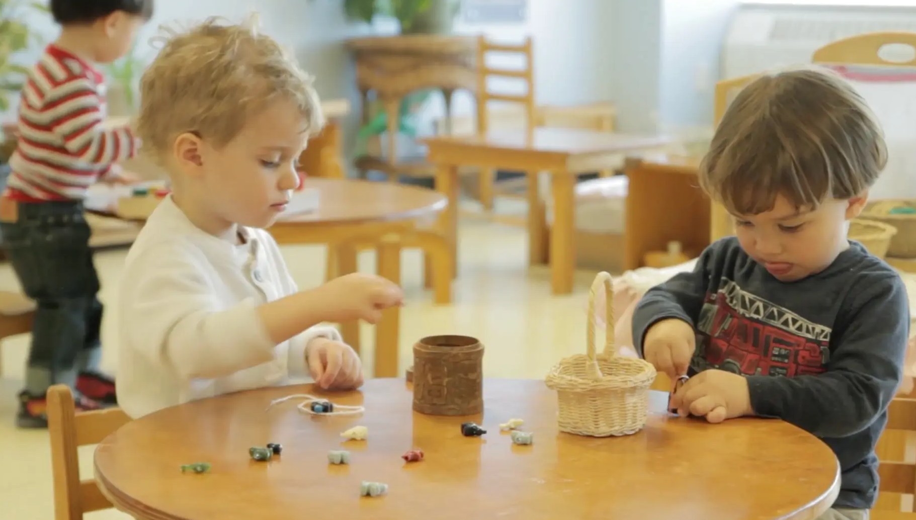 Older peer mentoring in a multi-age classroom